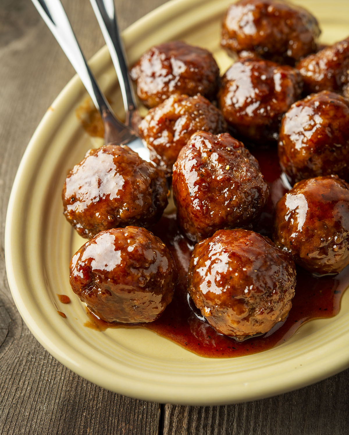 Maple-glazed meatballs